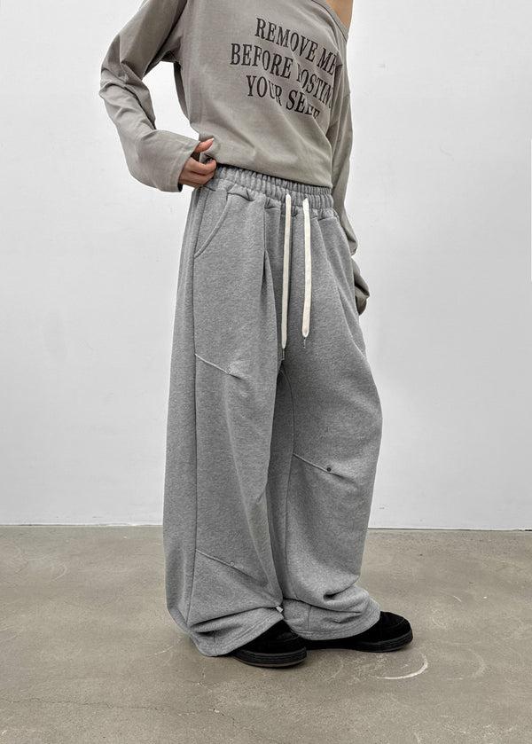 One-to-Rivet Wide Banding Pants