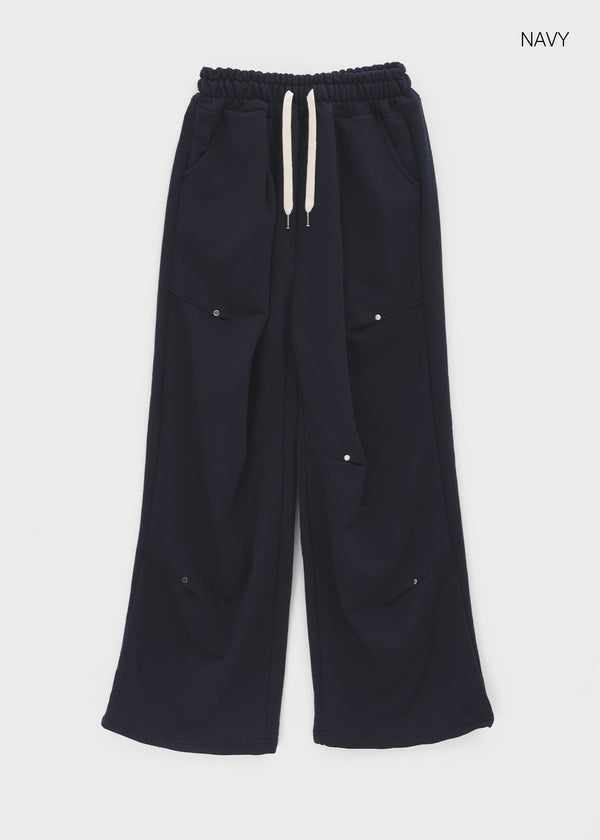 One-to-Rivet Wide Banding Pants