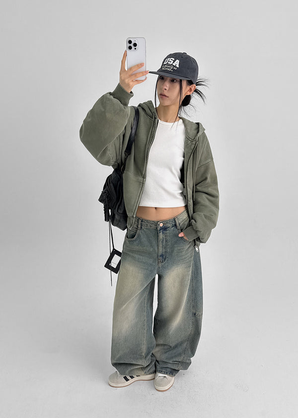 Decat Cut Balloon Wide Denim Pants