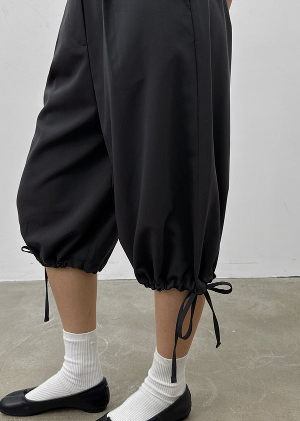 Ijek Balloon Bermuda Pants