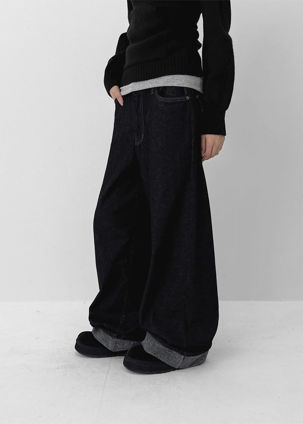 Clean Raw Fabric Fleece Wide Denim Pants