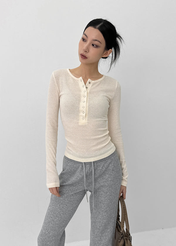 Sislin Henley Neck Ribbed Wool Long Sleeve Tee