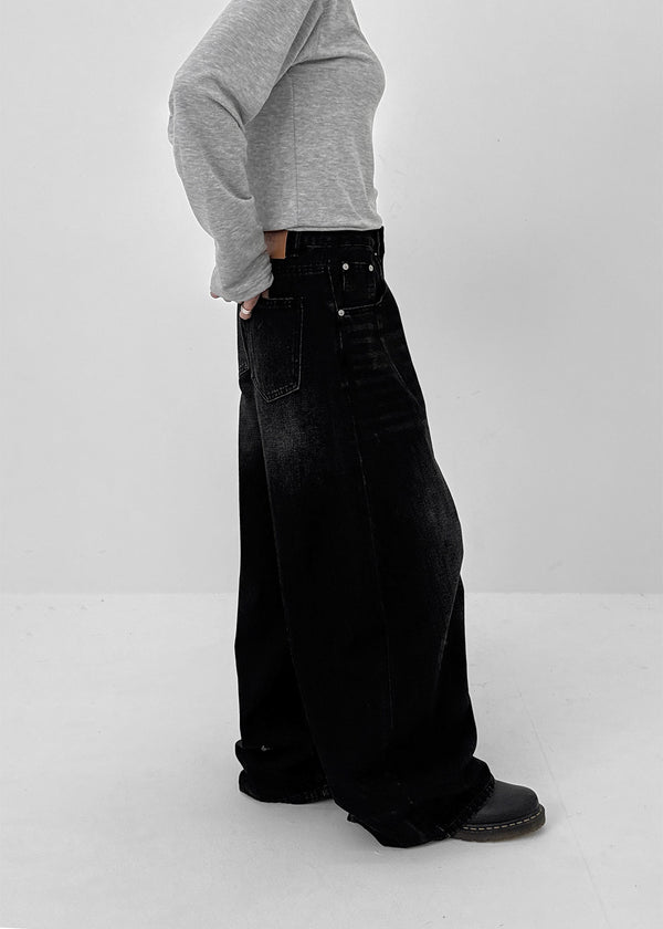 Healing Wide Balloon Denim Pants