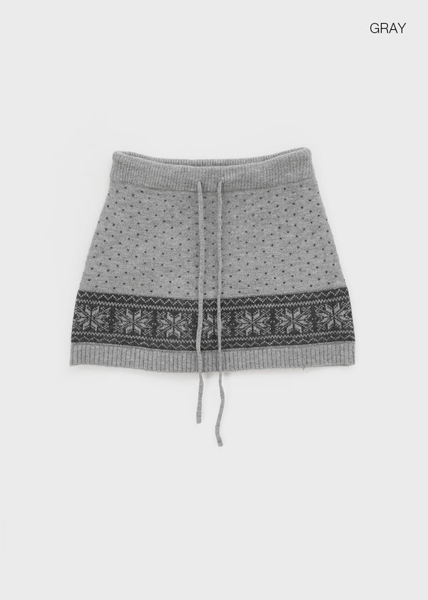 Kdom Nordic Knit Mini Skirt