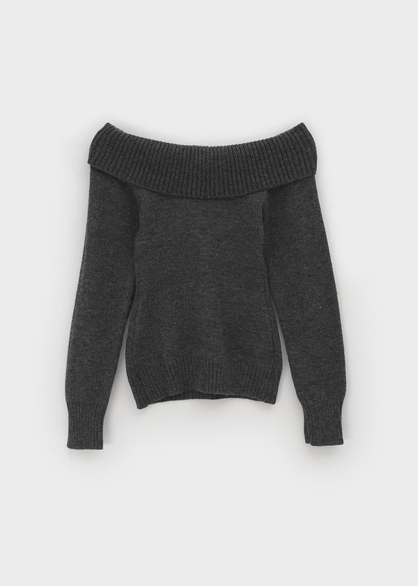 Ueki Button Off-shoulder Knit