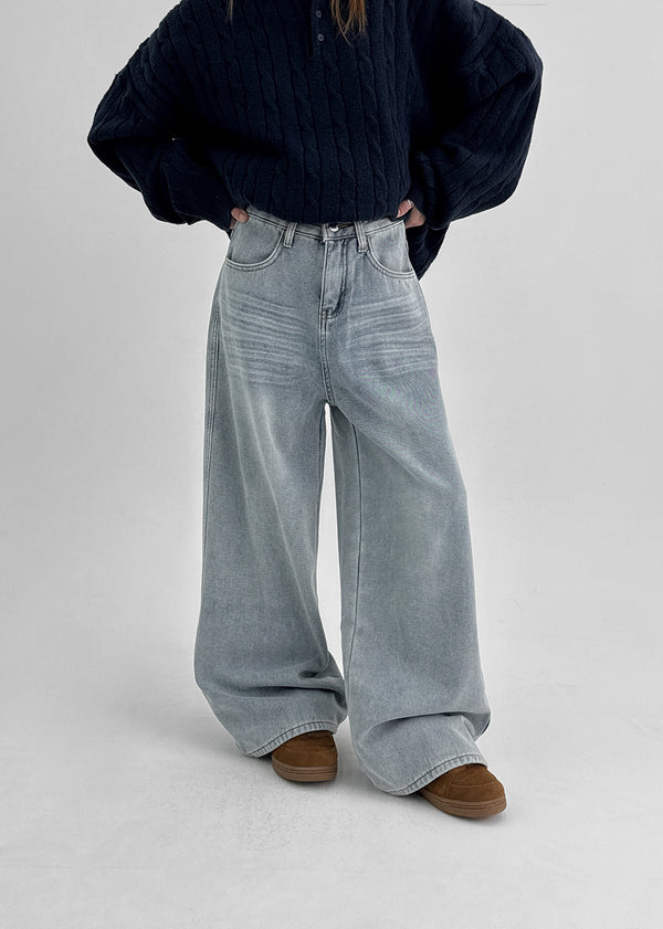 Bevan Raised Fleece Wide Denim Pants