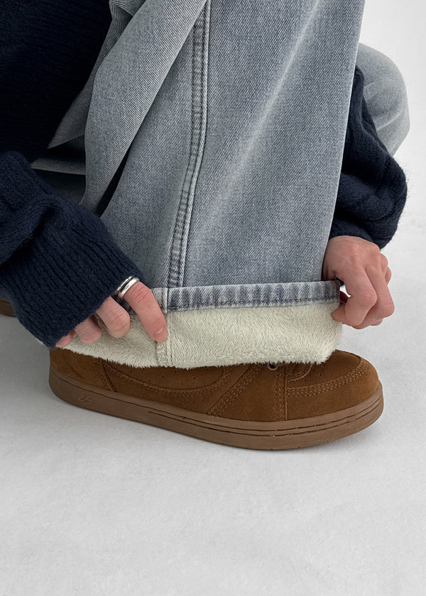 Bevan Raised Fleece Wide Denim Pants