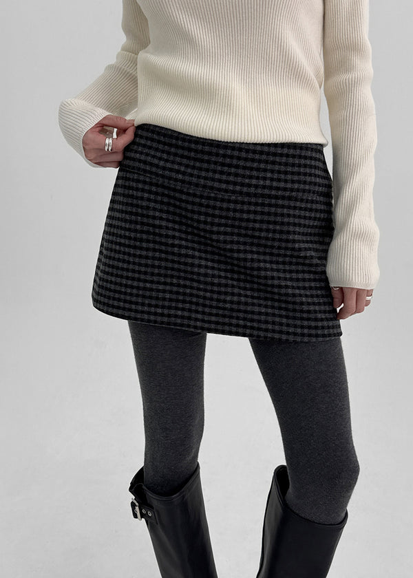Verora Check Mini Skirt Pants
