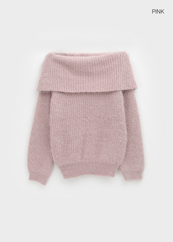 Romtin Overfit Boucle Off-shoulder Knit