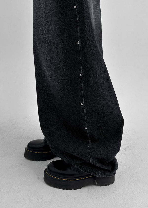 Loppen-striped Balloon Wide Denim Pants