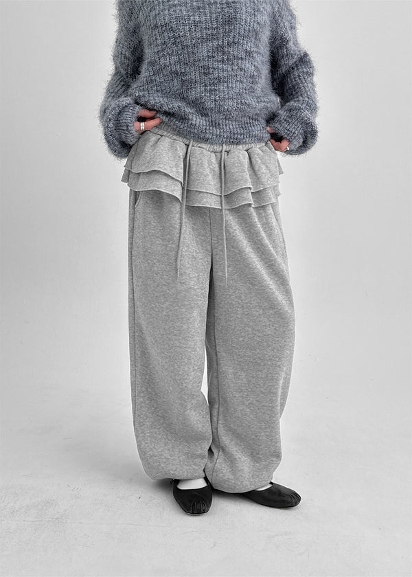 Dio Frill Fleece Banding Jogger Pants