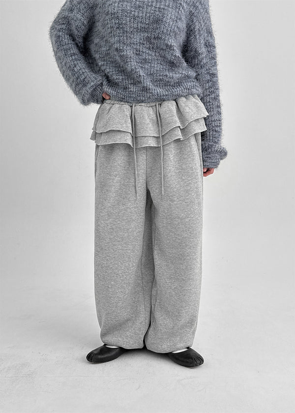 Dio Frill Fleece Banding Jogger Pants