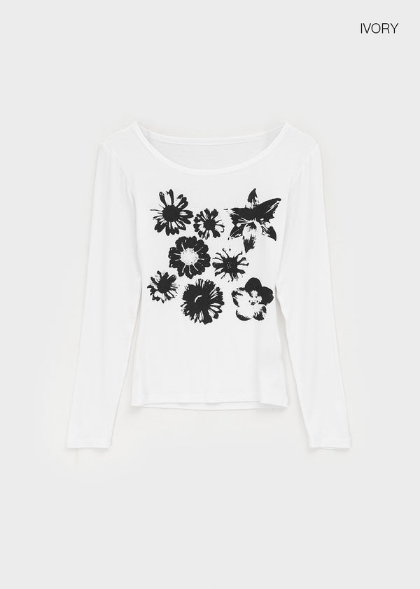 Yako Flower Print Long Sleeve T-shirt