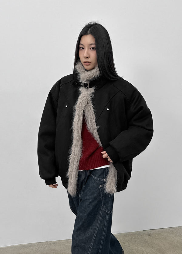 (UNISEX) Carrot High Neck Fur Padding Mustang