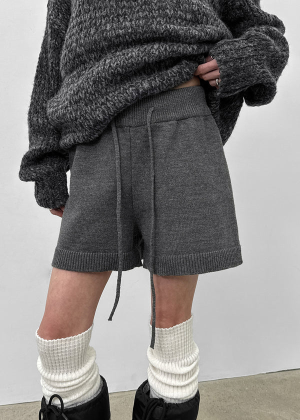 Newkey Basic Mid-thigh Knit Shorts (50% Wool)