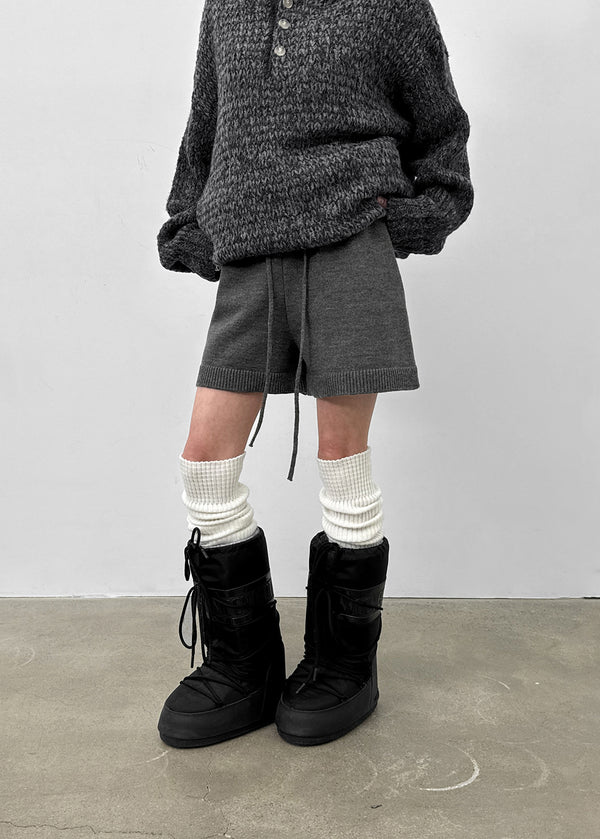 Newkey Basic Mid-thigh Knit Shorts (50% Wool)