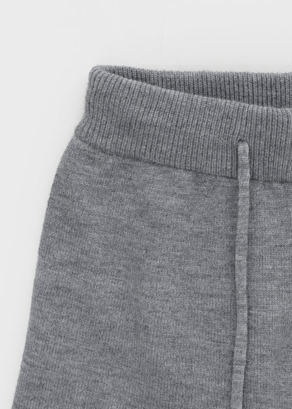 Newkey Basic Mid-thigh Knit Shorts (50% Wool)