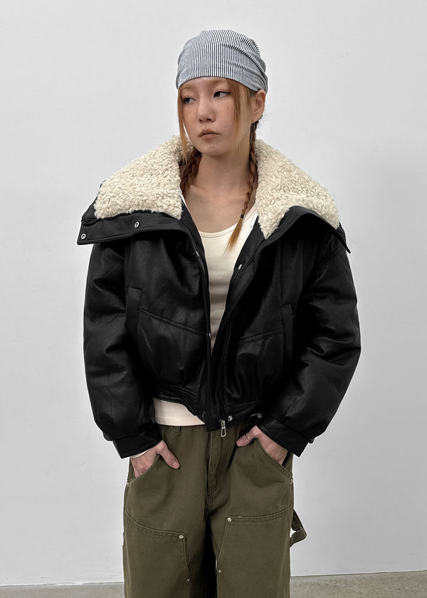 Menen High-neck Bookle Cropped Leather Padded Jumper