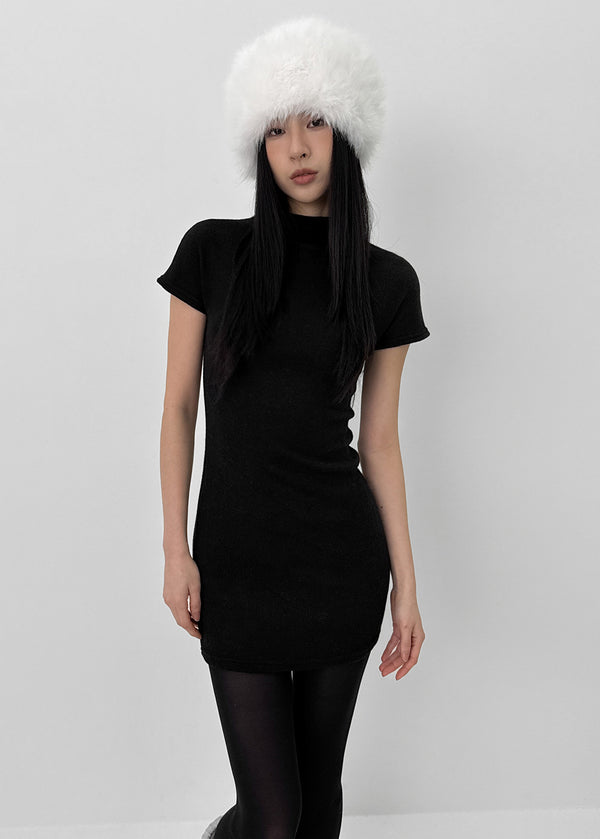 Pogeung High-neck Cap-sleeve Fleece Slim Mini Dress