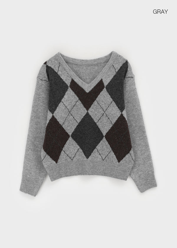 Vintrill Argyle V-Neck Knit