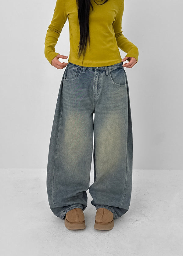 (UNISEX) Puening Pintuck Washed Wide Denim Pants