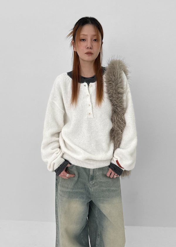 Kaeno Loose-fit Wool Henley Neck Knit