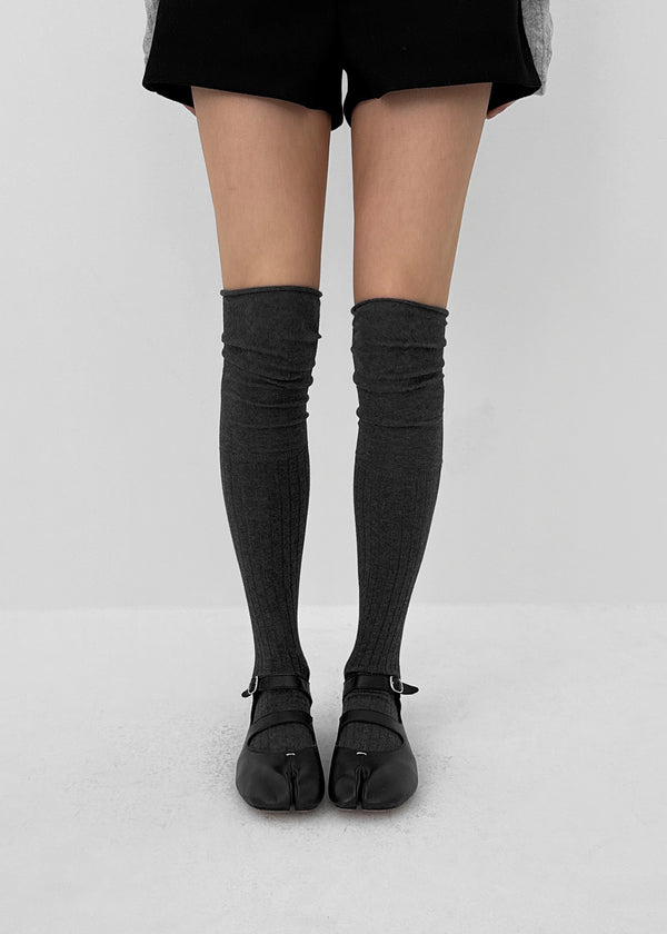 Kyoring Layered Over Knee Socks