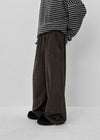 (UNISEX) Quilted Boa Fur Corduroy Wide Balloon Pants