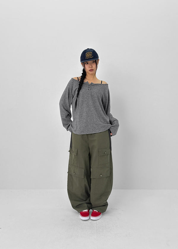 Tesion Button Off-shoulder Long Sleeve T-shirt