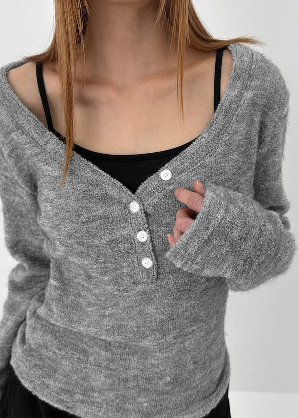 Ordering Button V-neck Slim Long Sleeve T-shirt