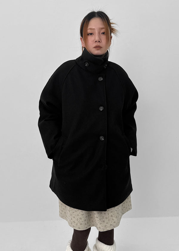 Pudding High Neck Quilted Half Coat (2 Oz)