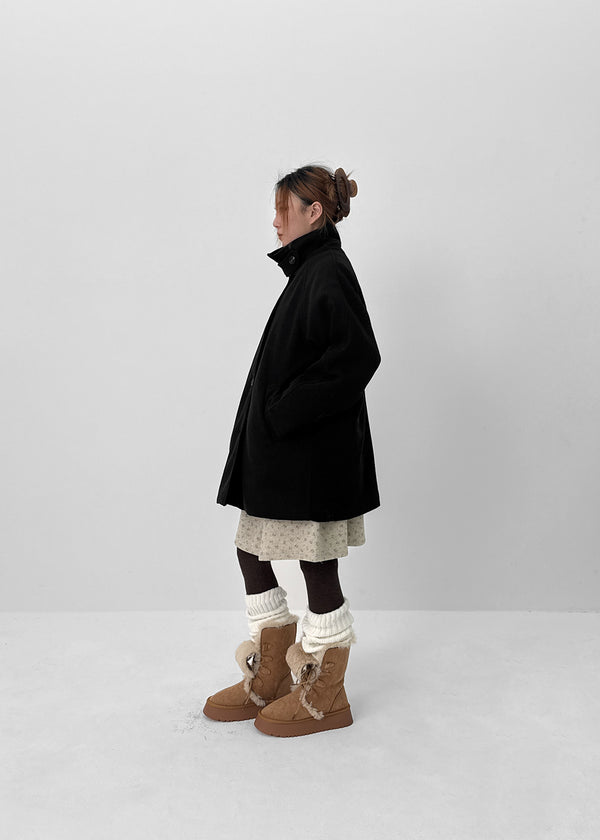 Pudding High Neck Quilted Half Coat (2 Oz)