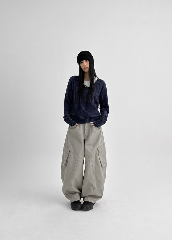 Symbol V-neck Striped Button Long-sleeved T-shirt