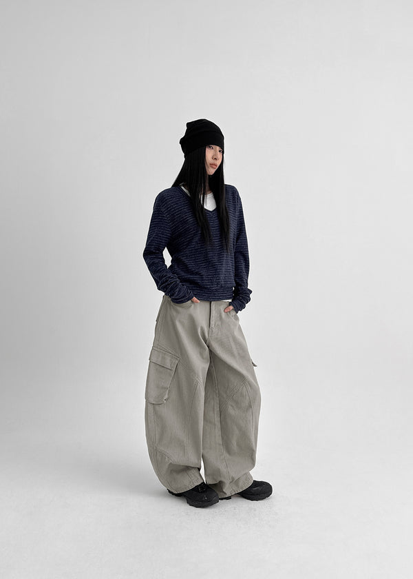 Symbol V-neck Striped Button Long-sleeved T-shirt