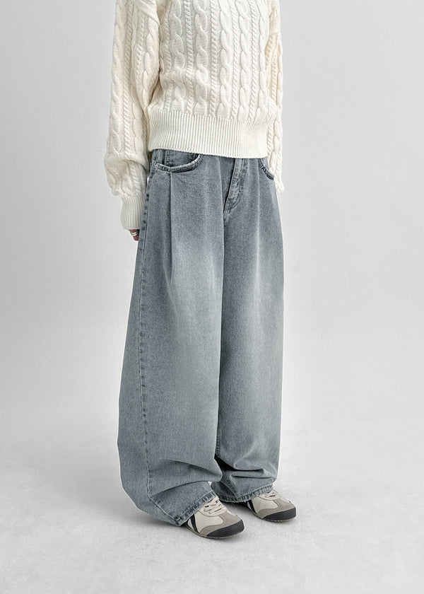 Moblanc One Tuck Wide Denim Pants