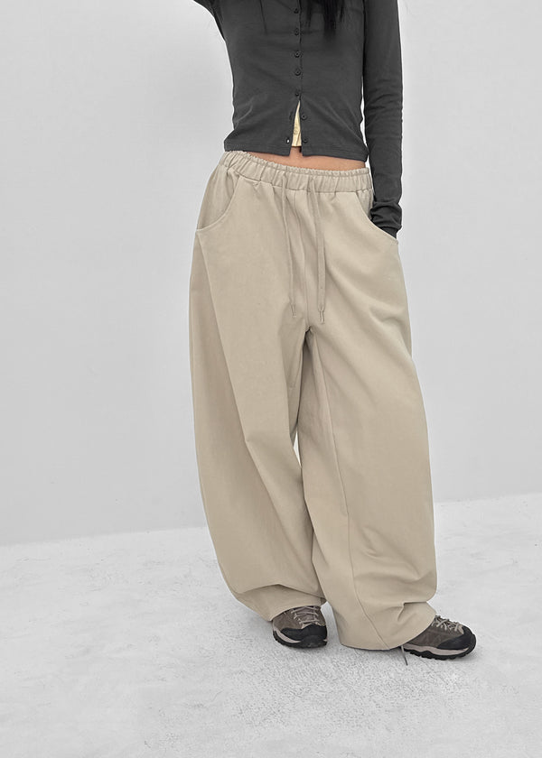 Rolleng Back Button Wide Two-way Banding Pants