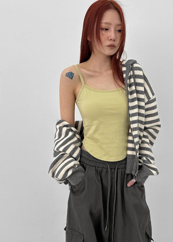 Seeding Basic Rounding Sleeveless (Built-in Cap)