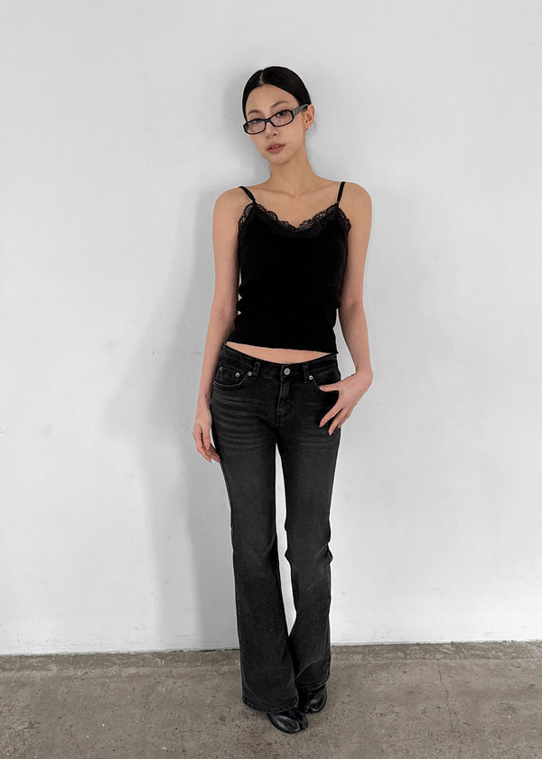 Moffoni Lace Sleeveless (Built-in Cap)