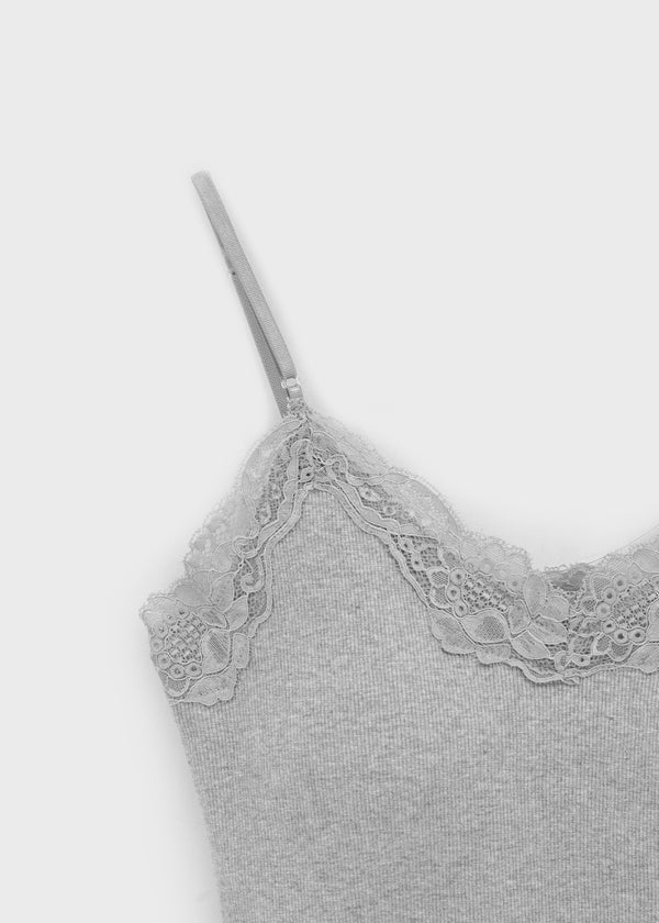 Moffoni Lace Sleeveless (Built-in Cap)