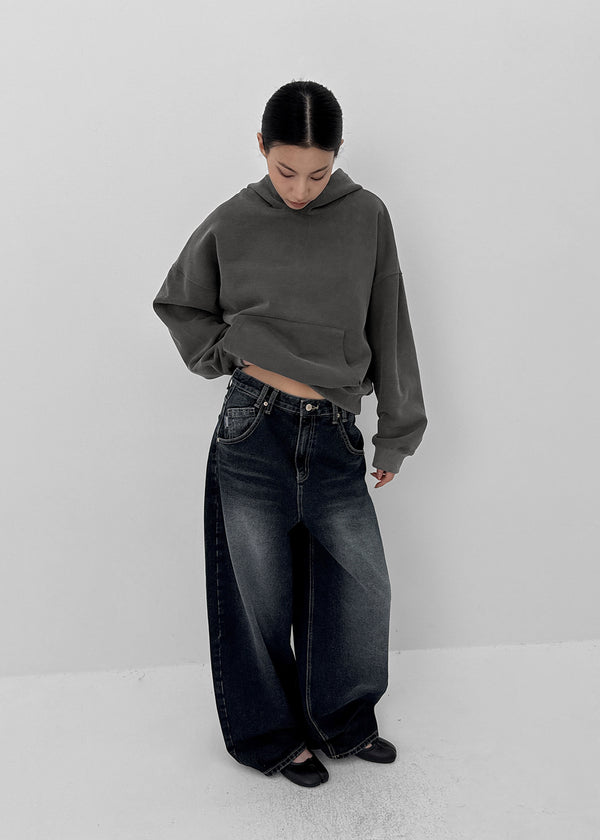 Beltiru Snap Balloon Wide Denim Pants