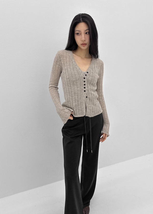 Haen V-neck Slim Ribbed Cardigan
