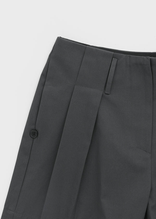 Ritsri Two-Way Roll-Up Cotton Short Pants