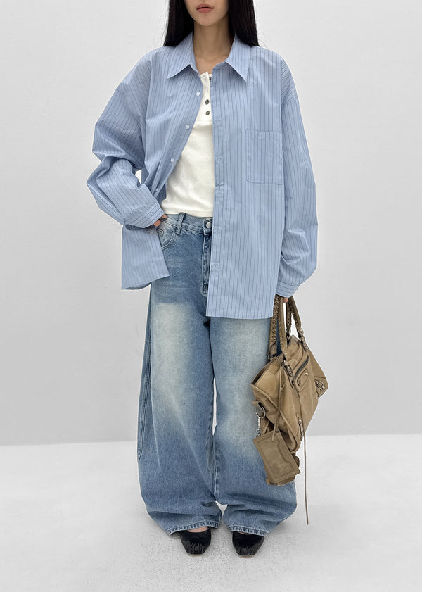 (UNISEX) Blton Loose Fit Striped Shirt