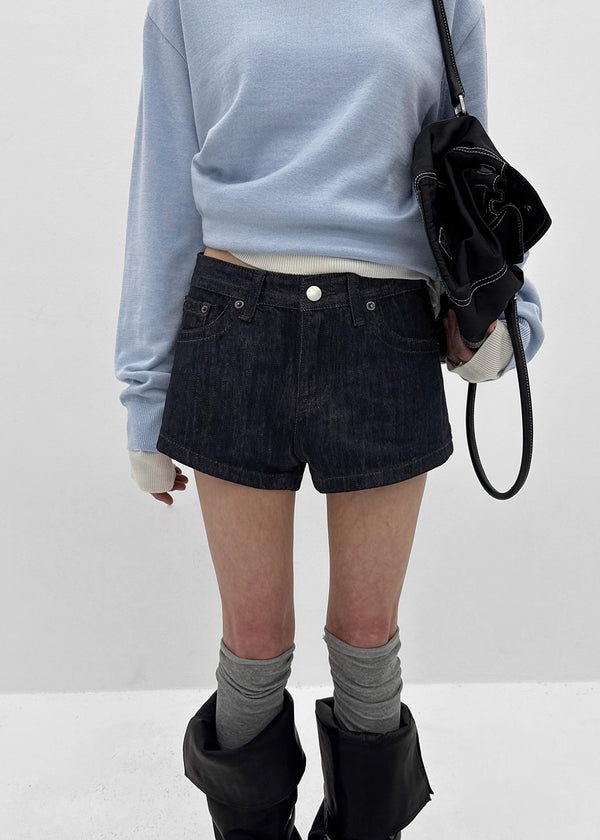 Caroine Raw Denim Shorts
