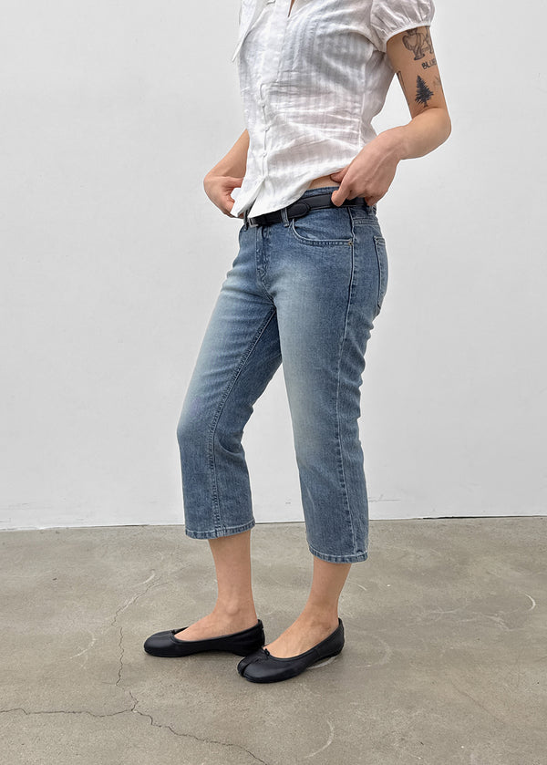 Chongnut Washed Denim Capri Pants
