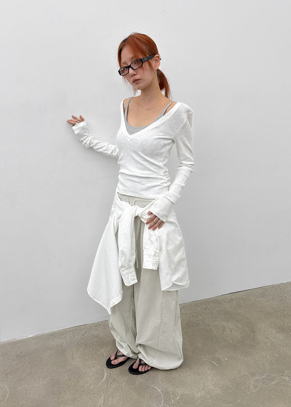 Dearlon Deep V-neck Ribbed Long Sleeve Tee