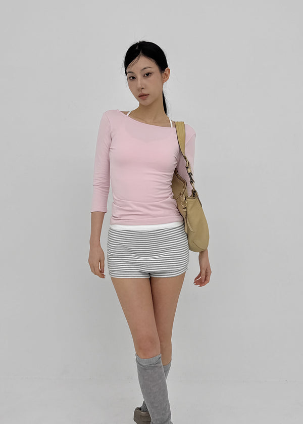 Hey Ya backless 3/4 Sleeve T-Shirt