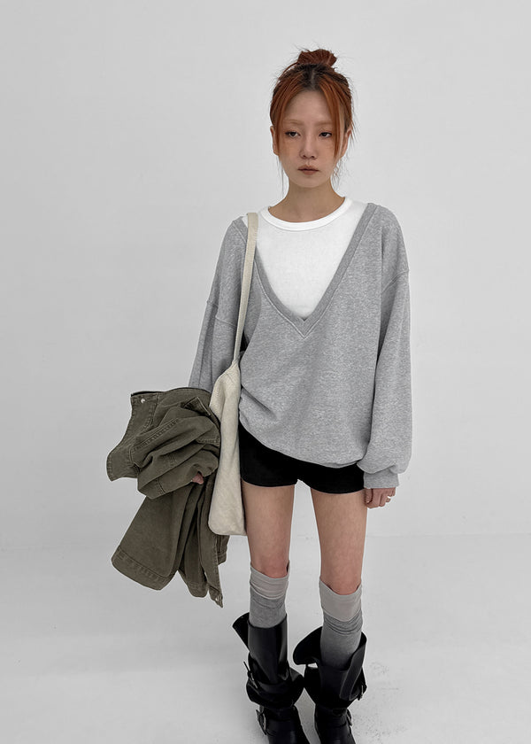Queria Deep V Sweatshirt