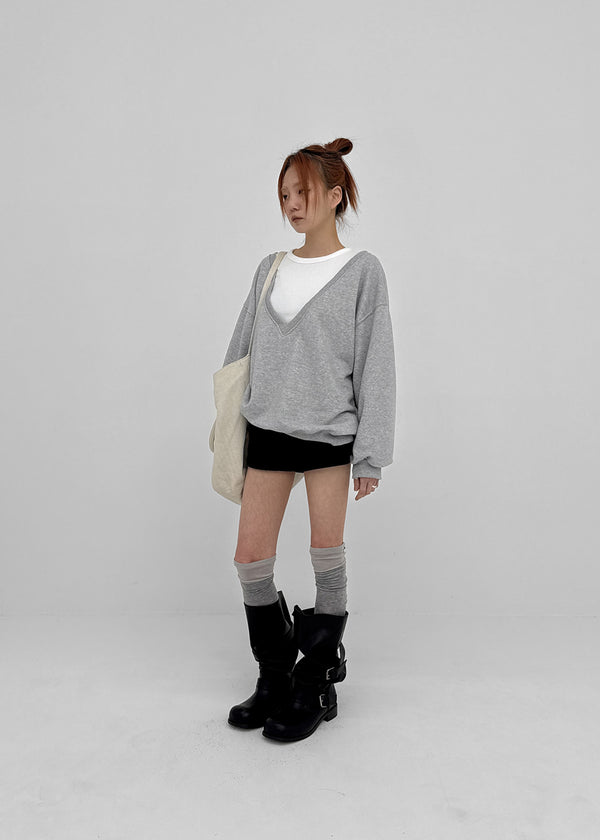 Queria Deep V Sweatshirt
