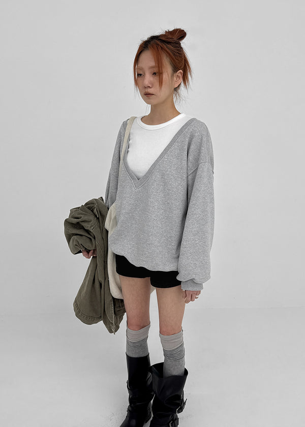 Queria Deep V Sweatshirt